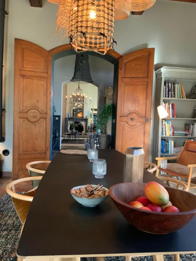 La Bastide Des Grands Chenes Bed & Breakfast Lambesc Exterior photo