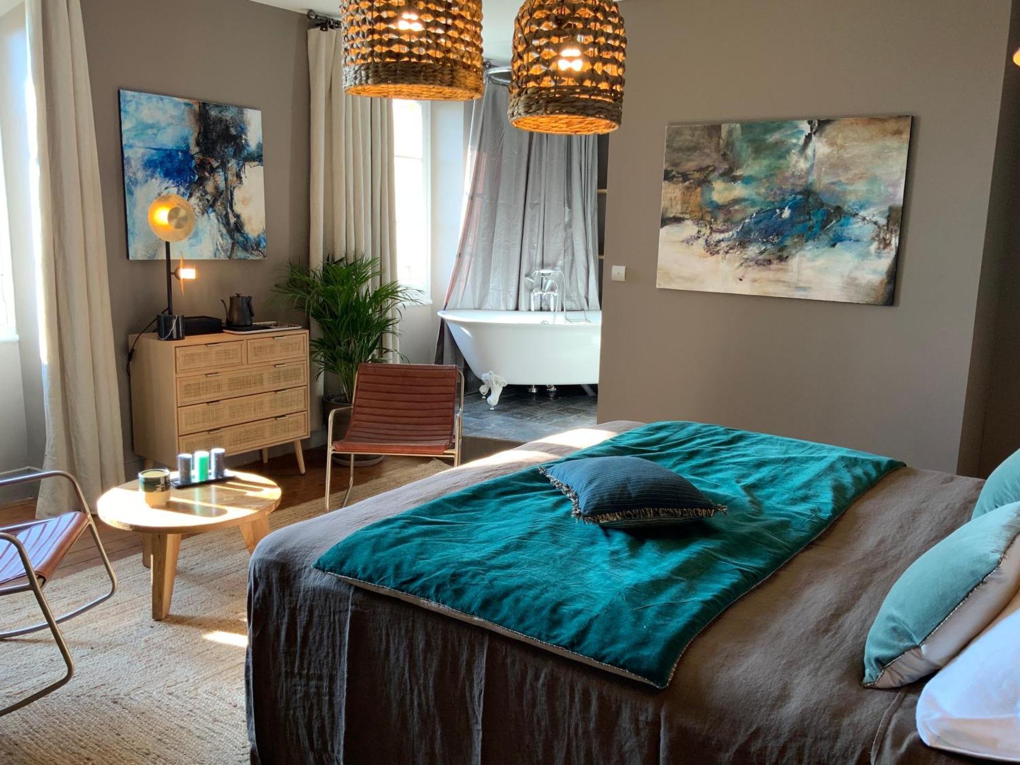 La Bastide Des Grands Chenes Bed & Breakfast Lambesc Room photo